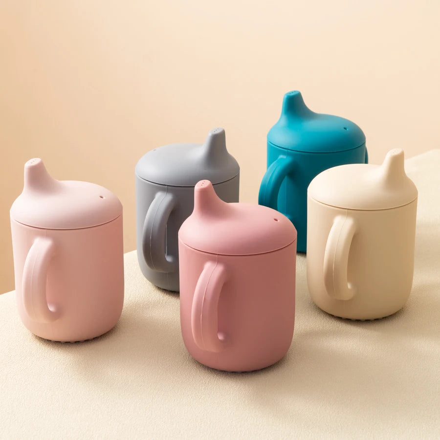 Copo Infantil de Silicone com Alças para Bebês