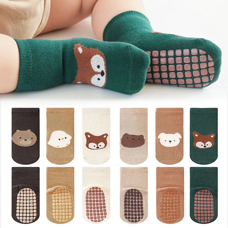 Kit 6 Pares de Meias Infantis Antiderrapantes com Estampa de Raposa e Urso – Confortáveis e Ideais para Crianças